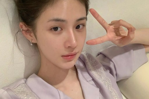 承诺满足网友任意要求 女网红恐翻车：被要顶配电脑