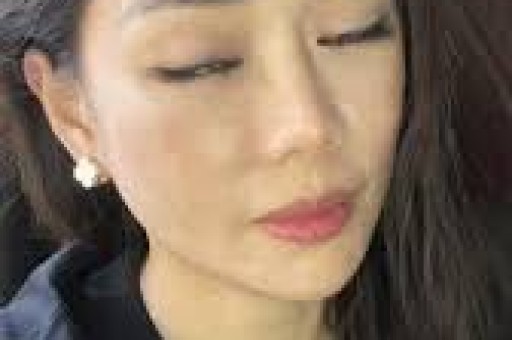 揭秘！普通人如何应对社交网络人设坍塌：真实案例、心理冲击与逆袭策略