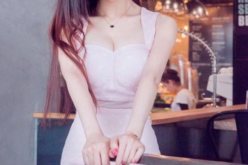 网红直播卖惨翻车虚假深情割韭菜这出戏演砸了！